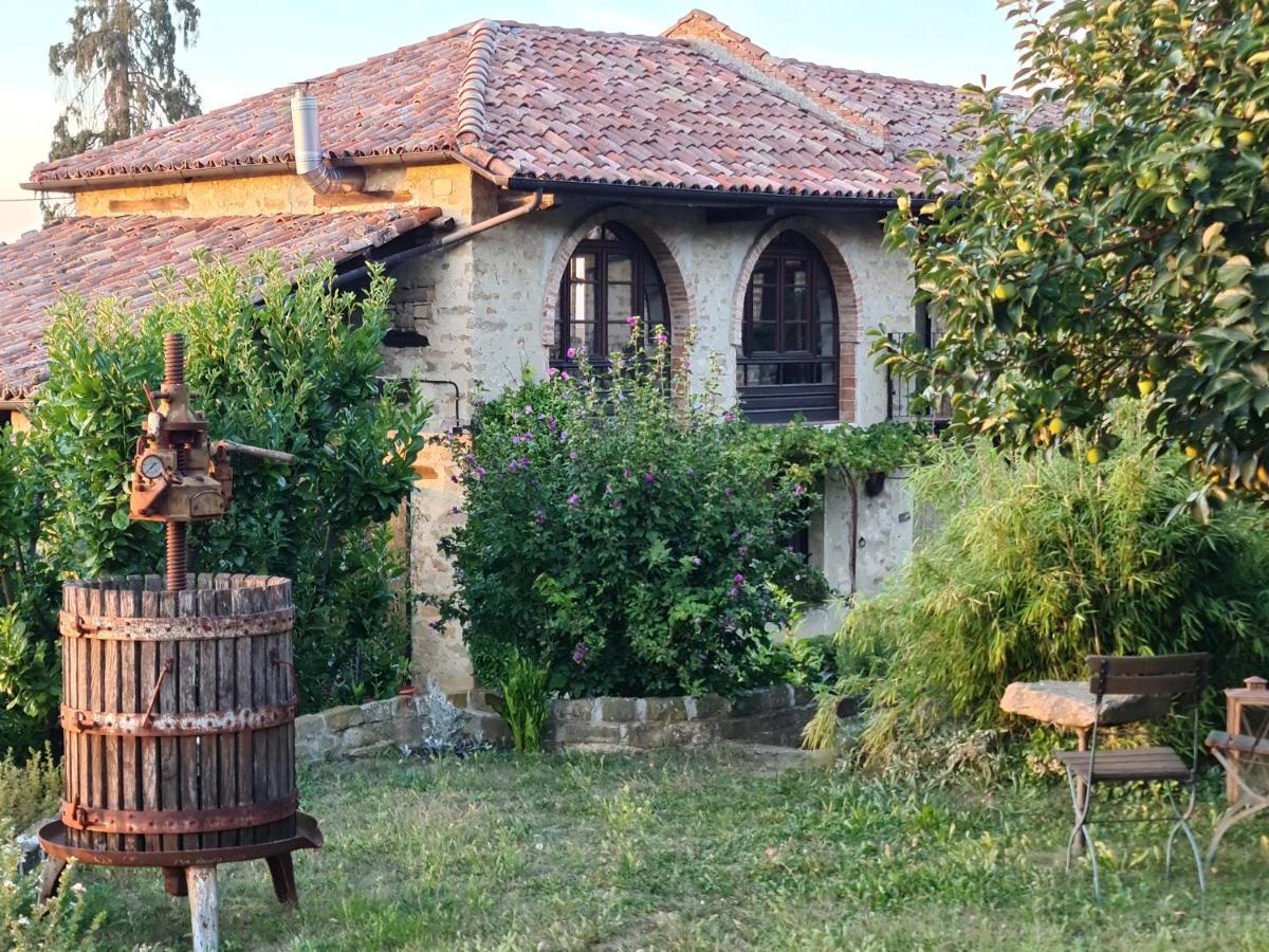 לינה וארוחת בוקר Cossano Belbo Cascina Il Sogno מראה חיצוני תמונה